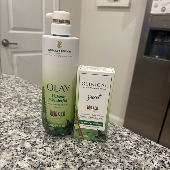 Wicked Olay Body Wash and Secret Deodorant Elphaba's Edition Wickedly Wonderful - Picture 2 of 10